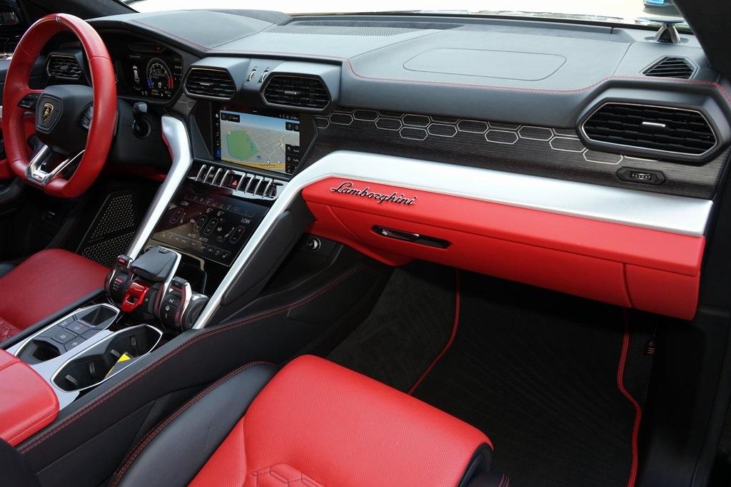2019 Lamborghini Urus