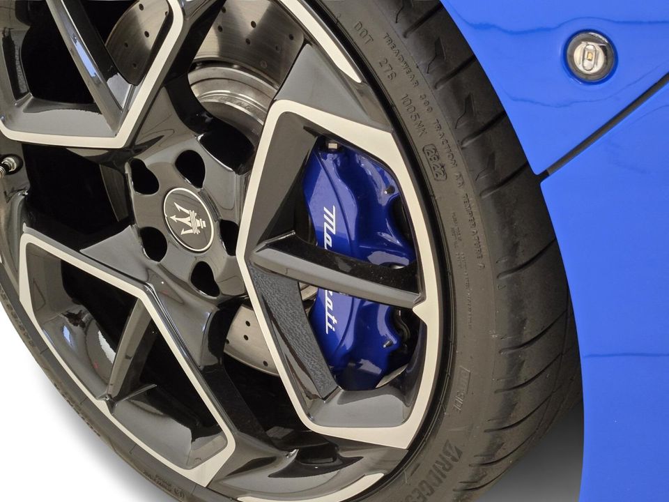 2023 Maserati MC20