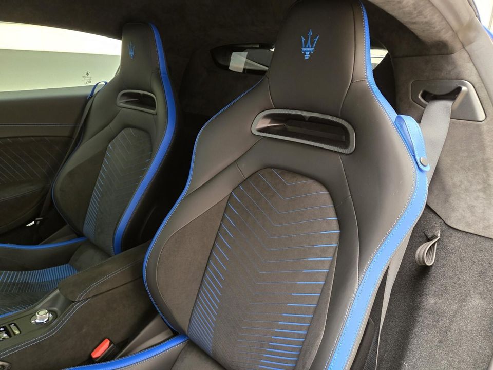 2023 Maserati MC20