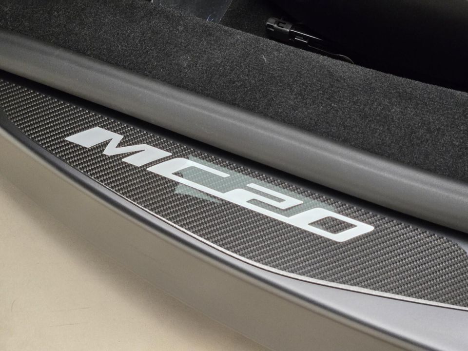 2023 Maserati MC20