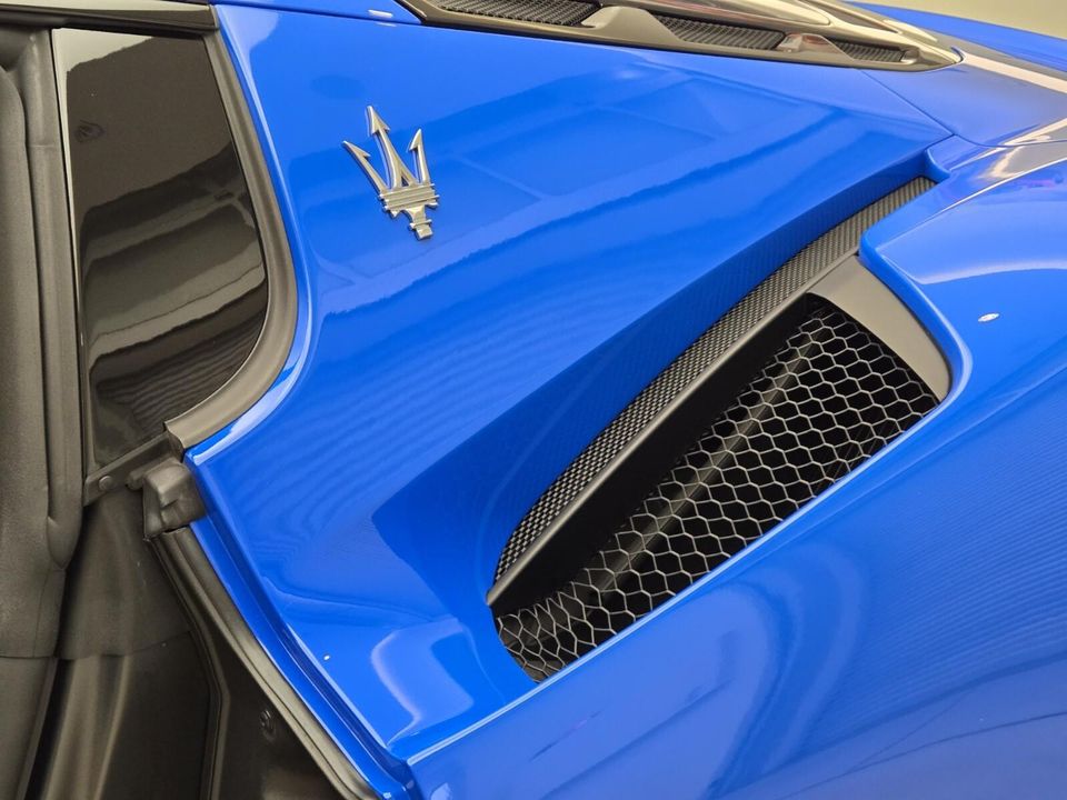 2023 Maserati MC20