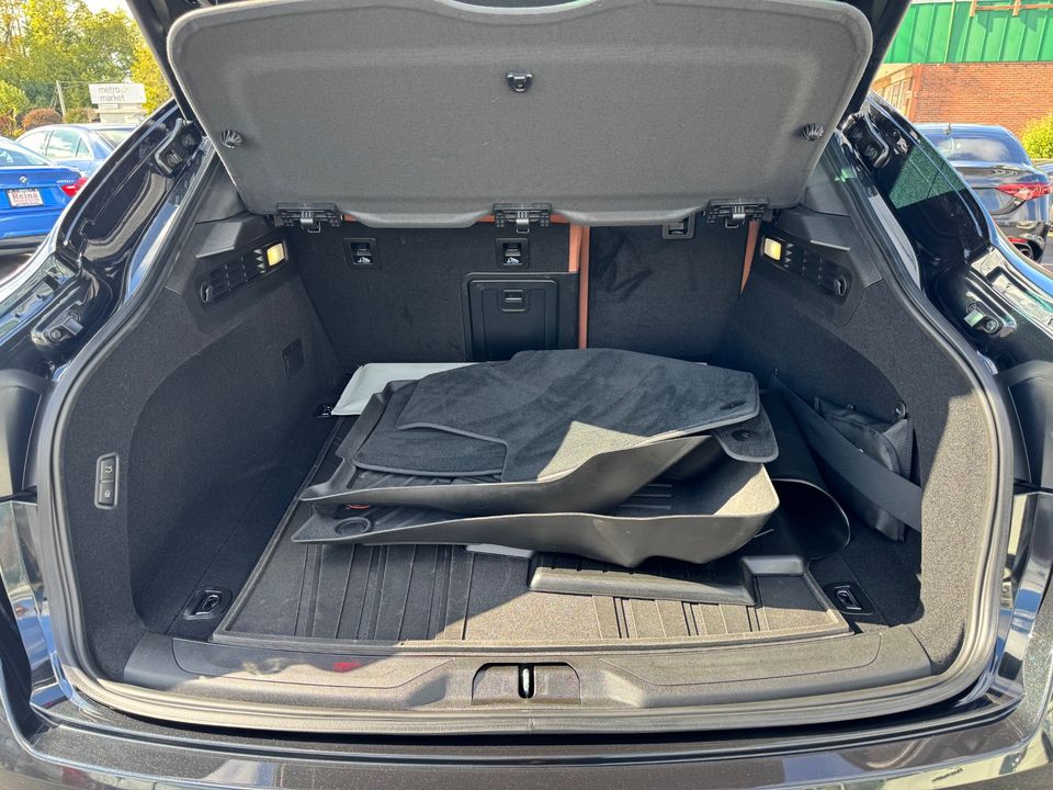 2022 Maserati Levante