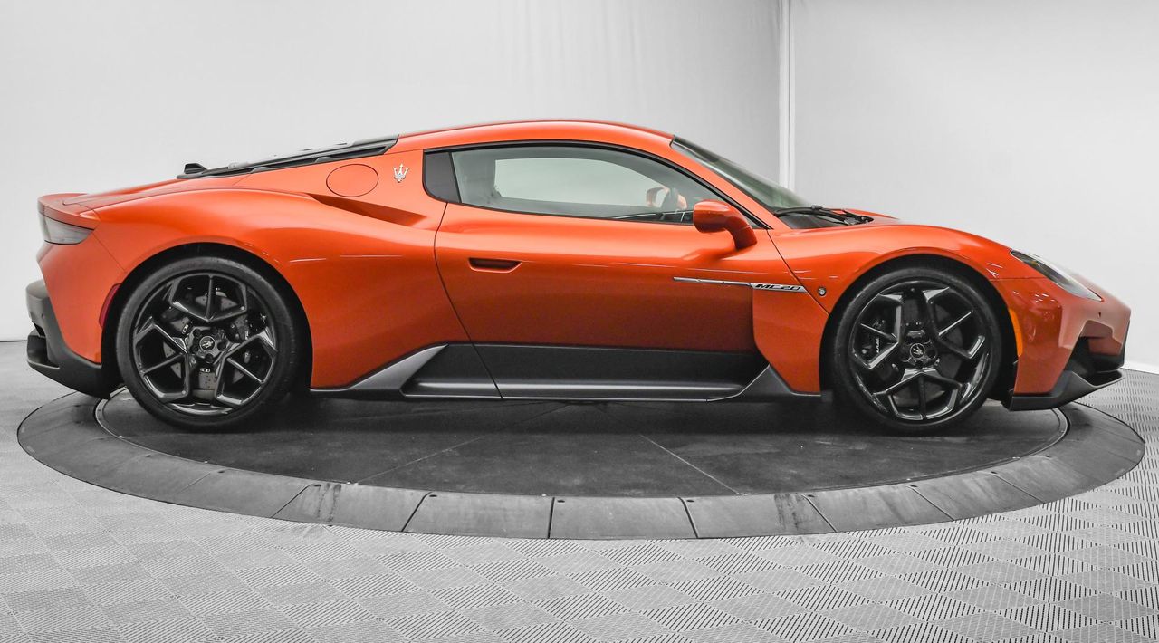 2024 Maserati MC20