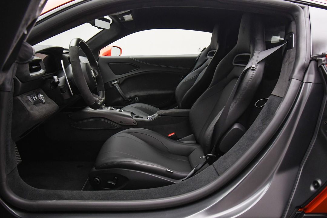 2024 Maserati MC20