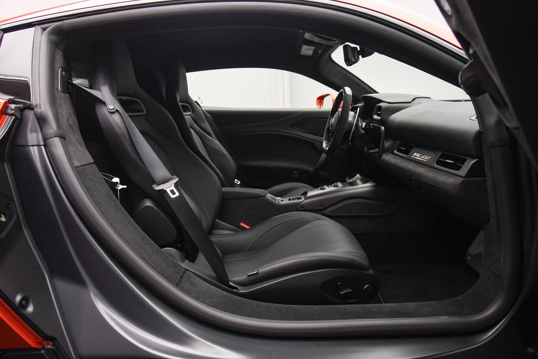 2024 Maserati MC20