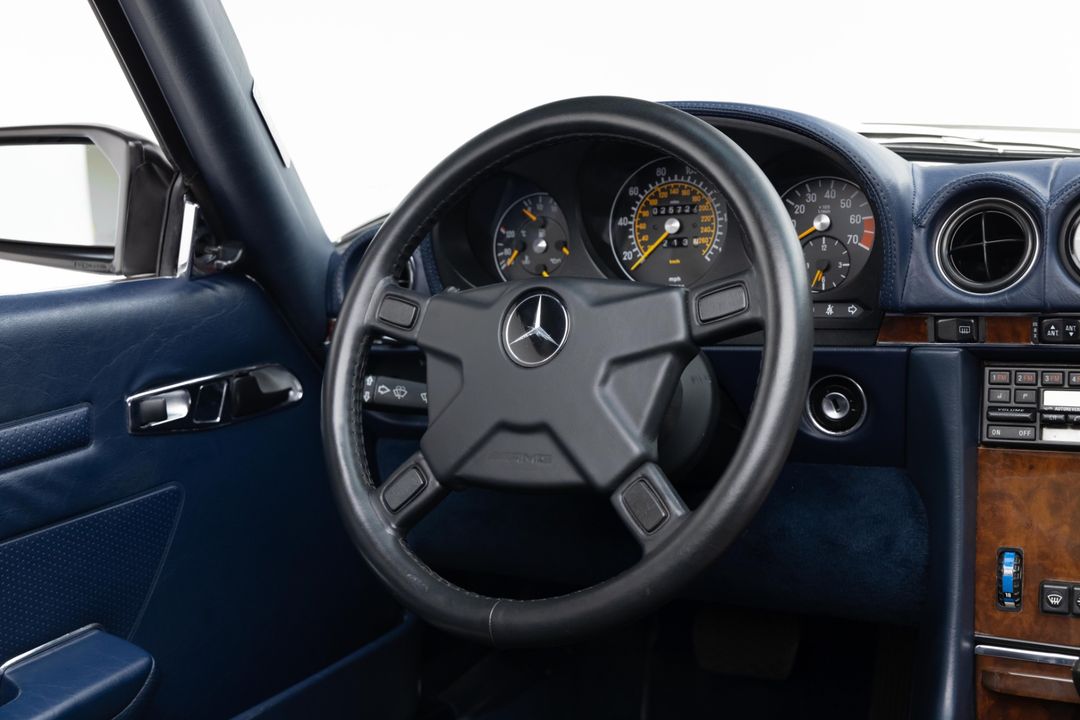 1986 Mercedes-Benz 560 SL
