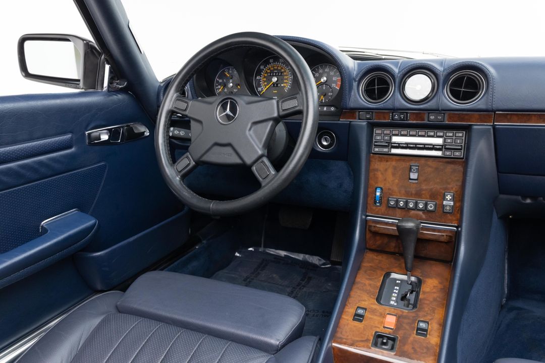 1986 Mercedes-Benz 560 SL