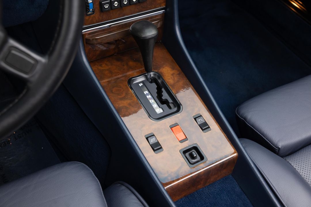 1986 Mercedes-Benz 560 SL