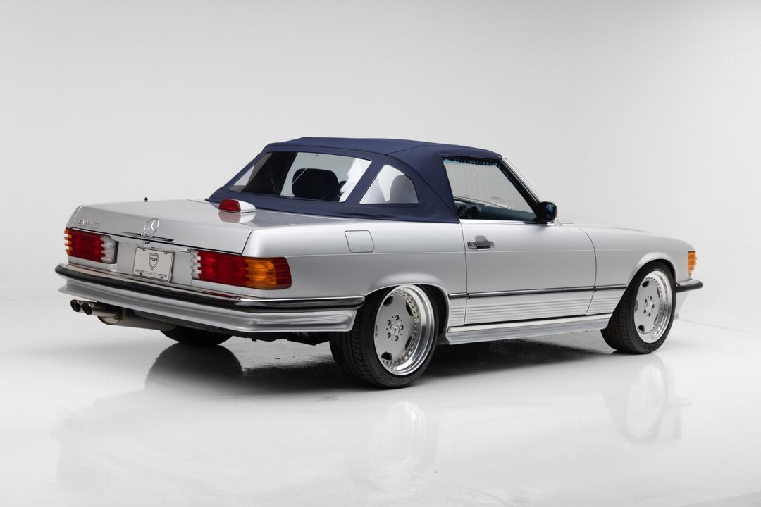 1986 Mercedes-Benz 560 SL
