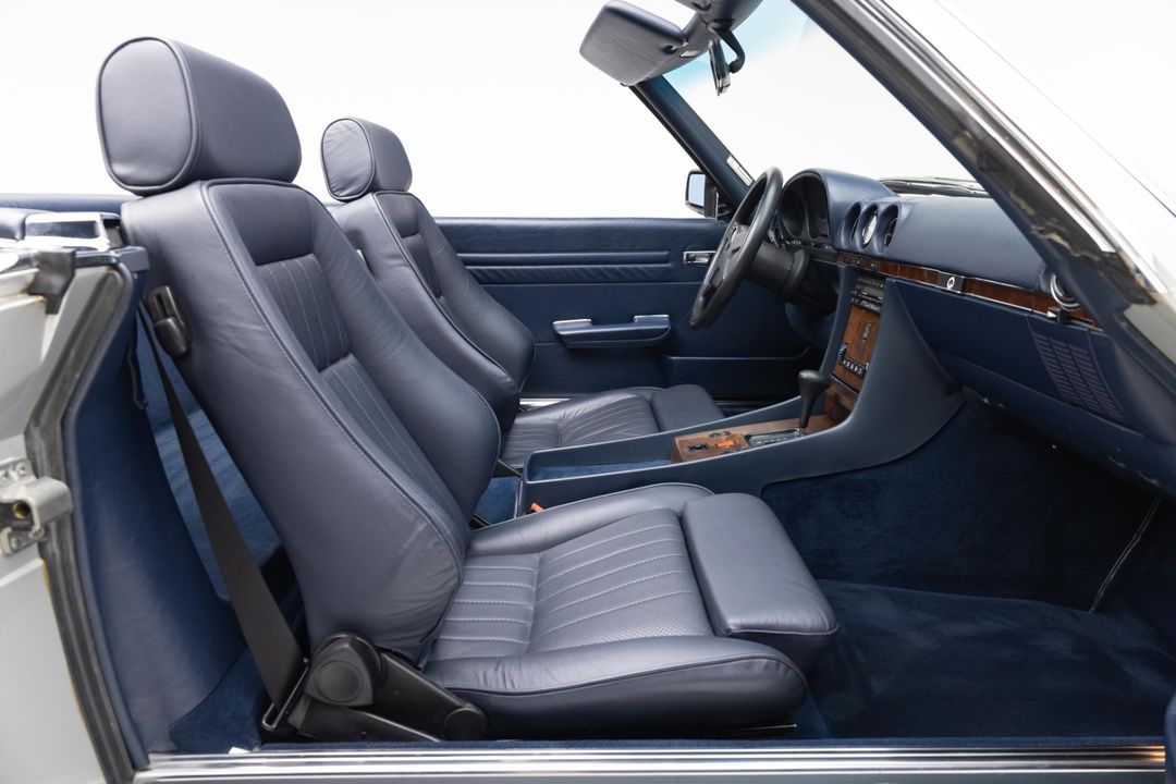 1986 Mercedes-Benz 560 SL