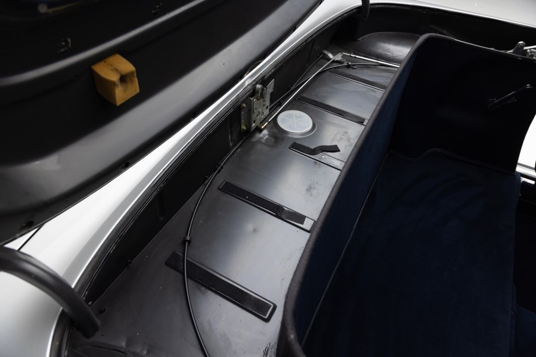 1986 Mercedes-Benz 560 SL