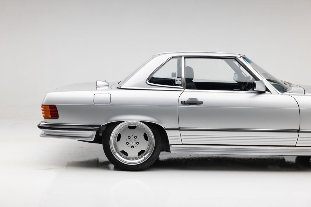 1986 Mercedes-Benz 560 SL