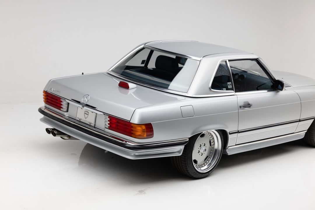 1986 Mercedes-Benz 560 SL