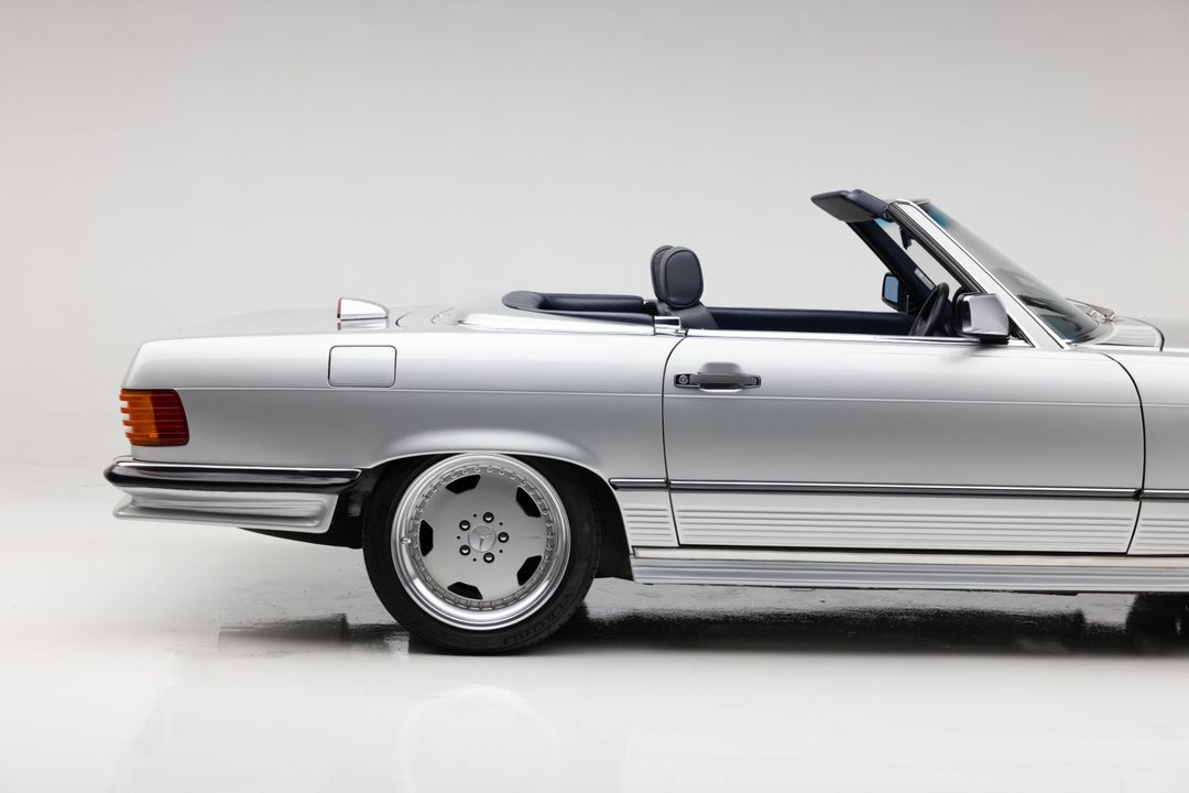 1986 Mercedes-Benz 560 SL