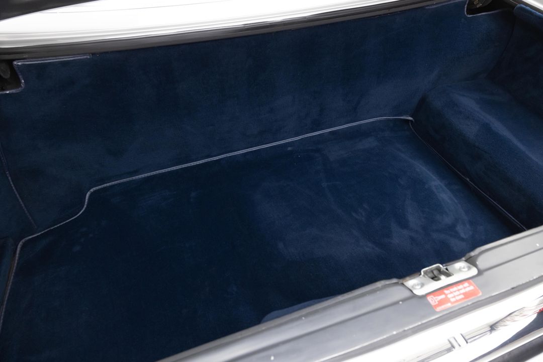 1986 Mercedes-Benz 560 SL