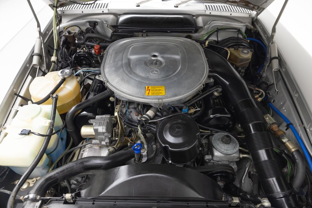 1986 Mercedes-Benz 560 SL