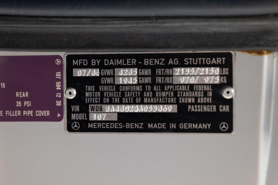 1986 Mercedes-Benz 560 SL