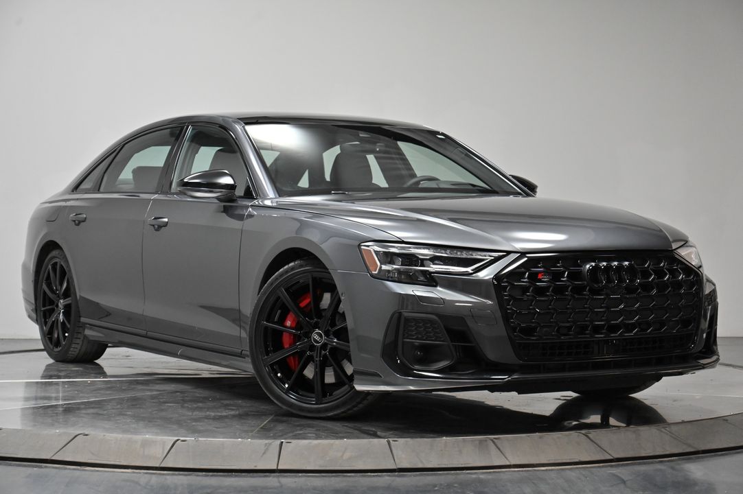 2022 Audi S8