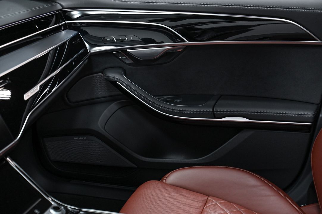 2022 Audi S8