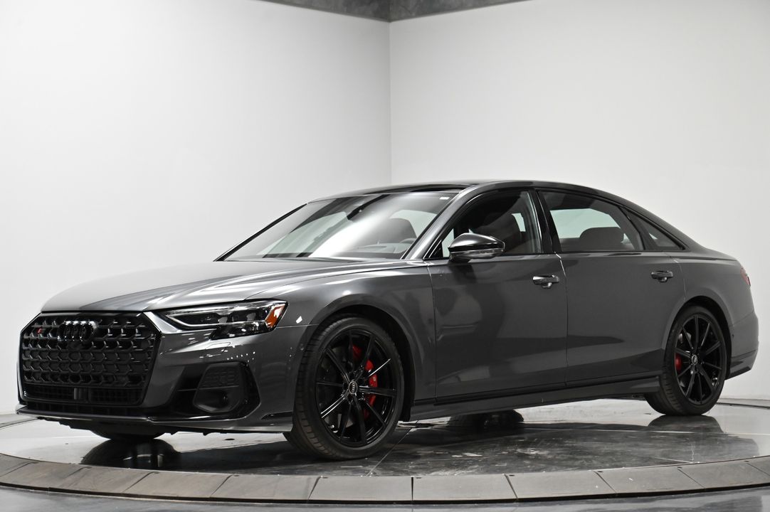 2022 Audi S8