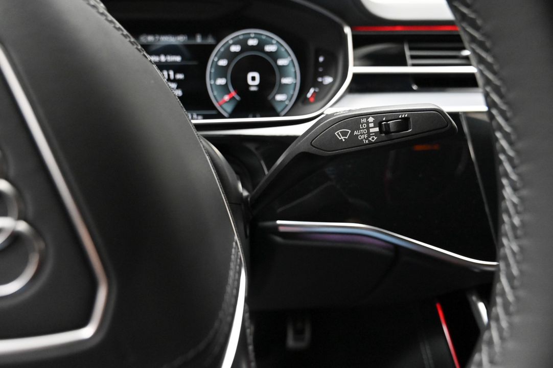 2022 Audi S8