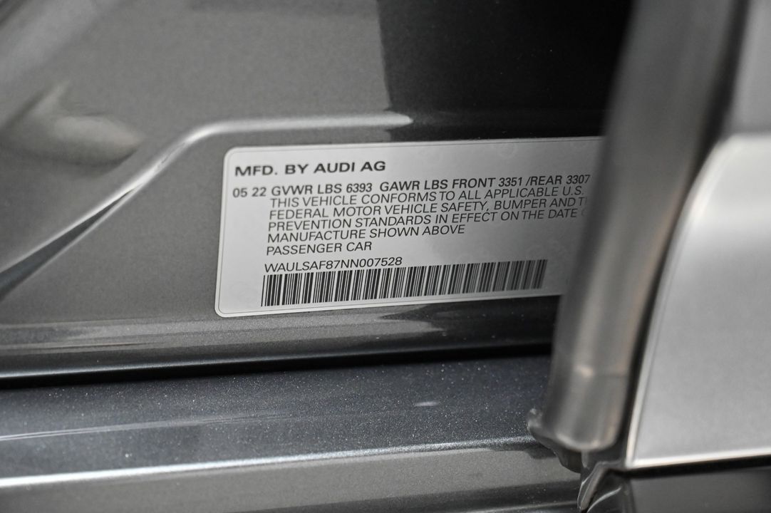 2022 Audi S8