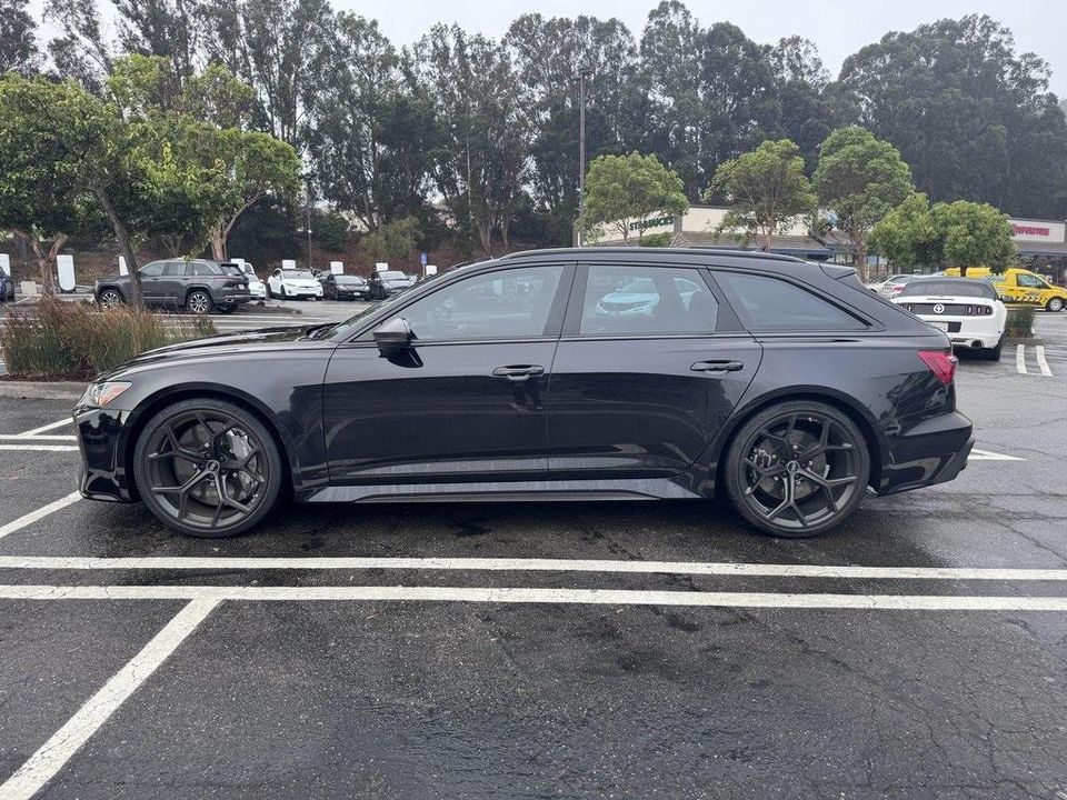2025 Audi RS 6 Avant performance