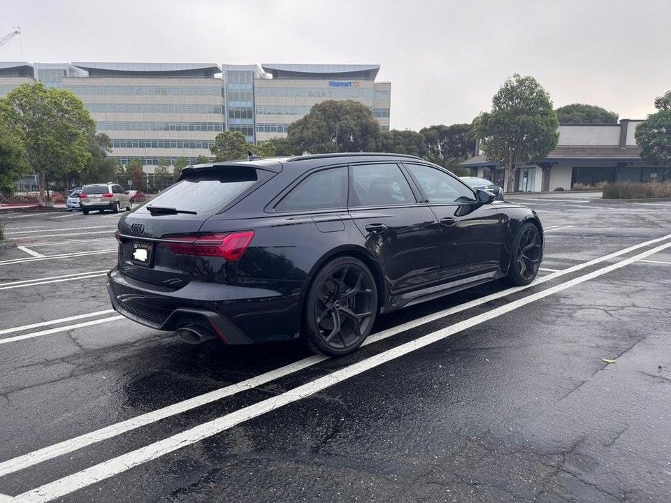 2025 Audi RS 6 Avant performance