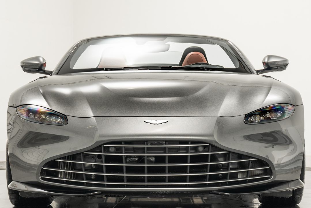 2022 Aston Martin Vantage
