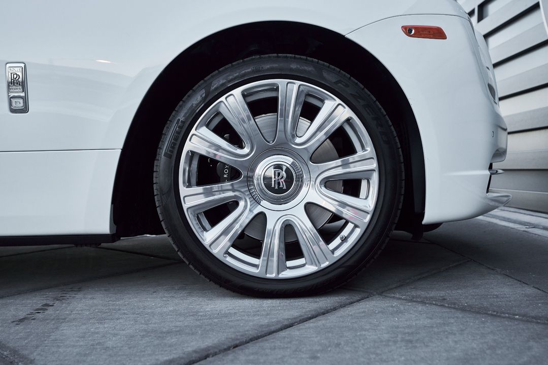 2017 Rolls-Royce Dawn