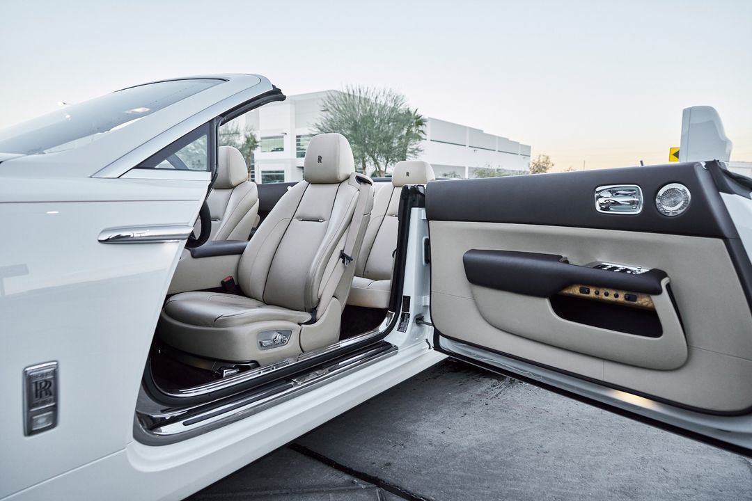 2017 Rolls-Royce Dawn