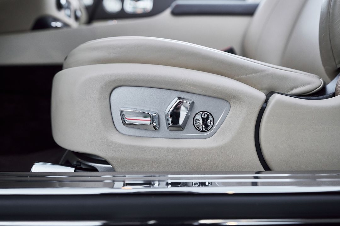 2017 Rolls-Royce Dawn