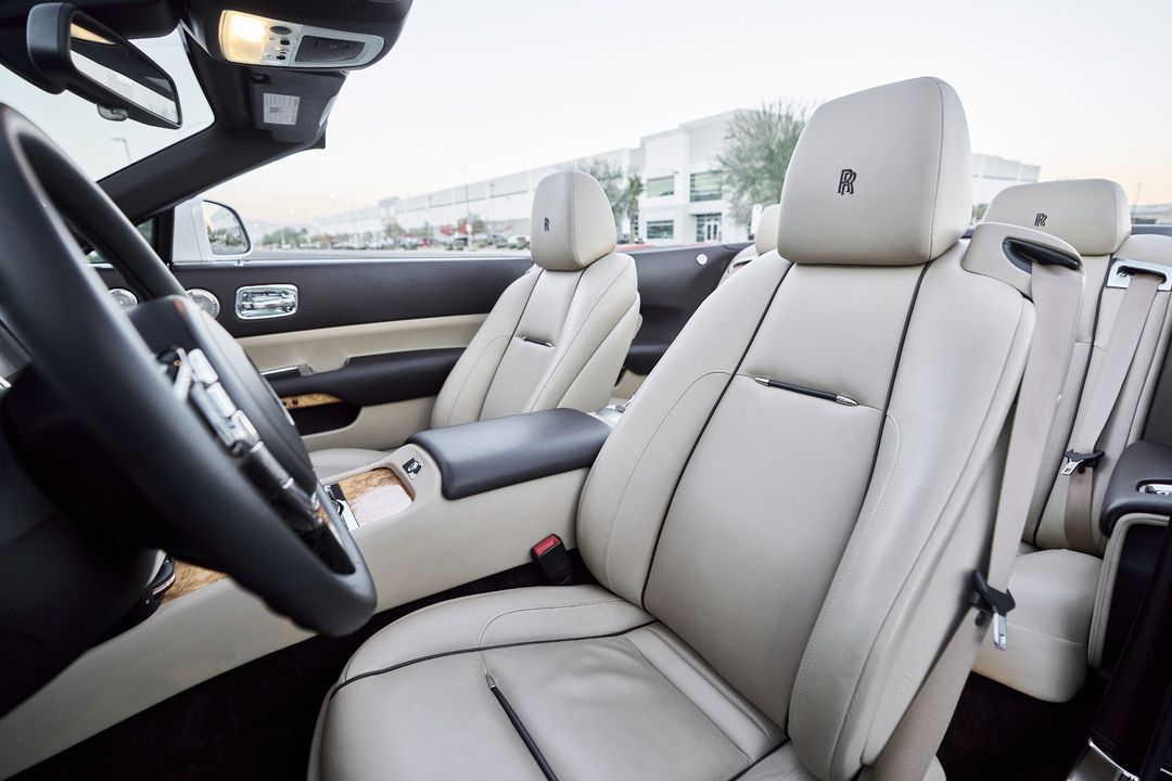 2017 Rolls-Royce Dawn