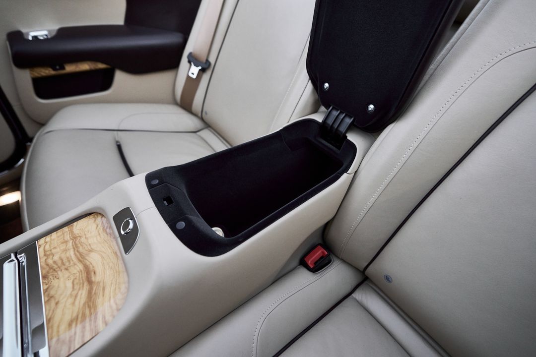 2017 Rolls-Royce Dawn