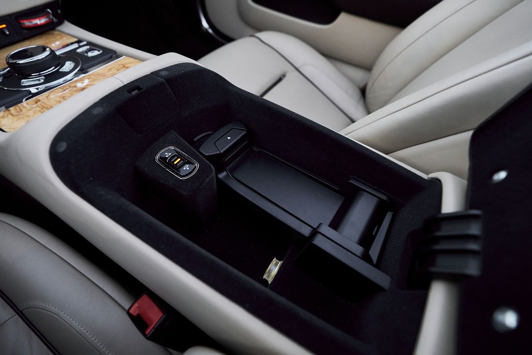 2017 Rolls-Royce Dawn