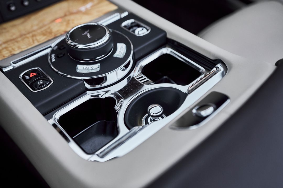 2017 Rolls-Royce Dawn