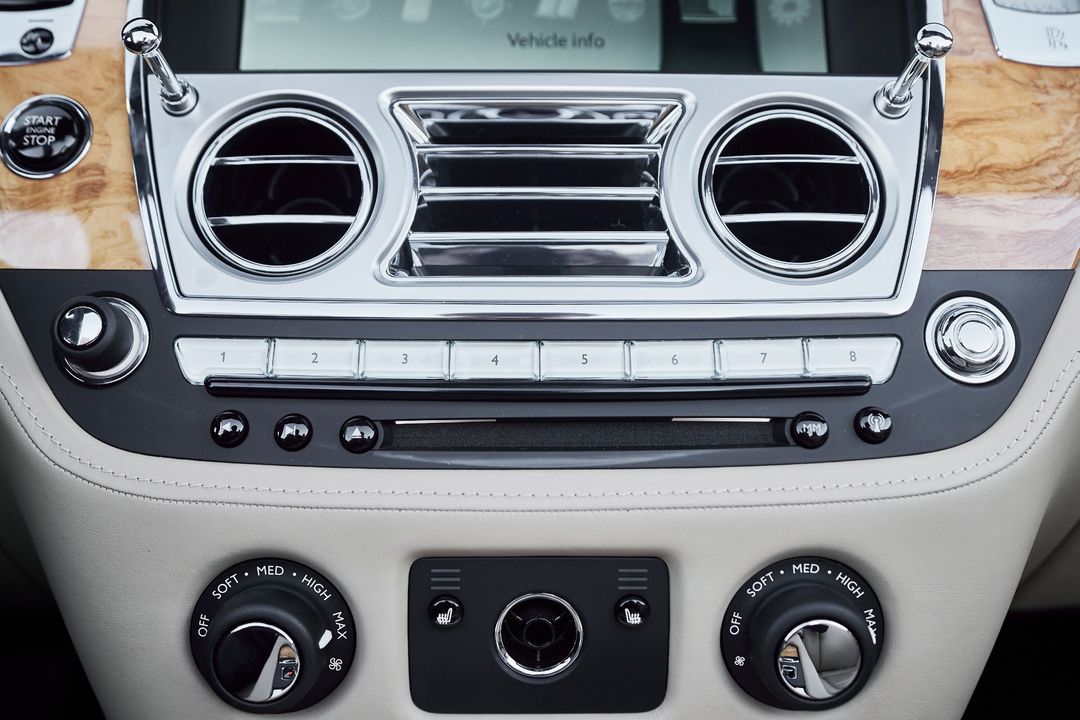 2017 Rolls-Royce Dawn