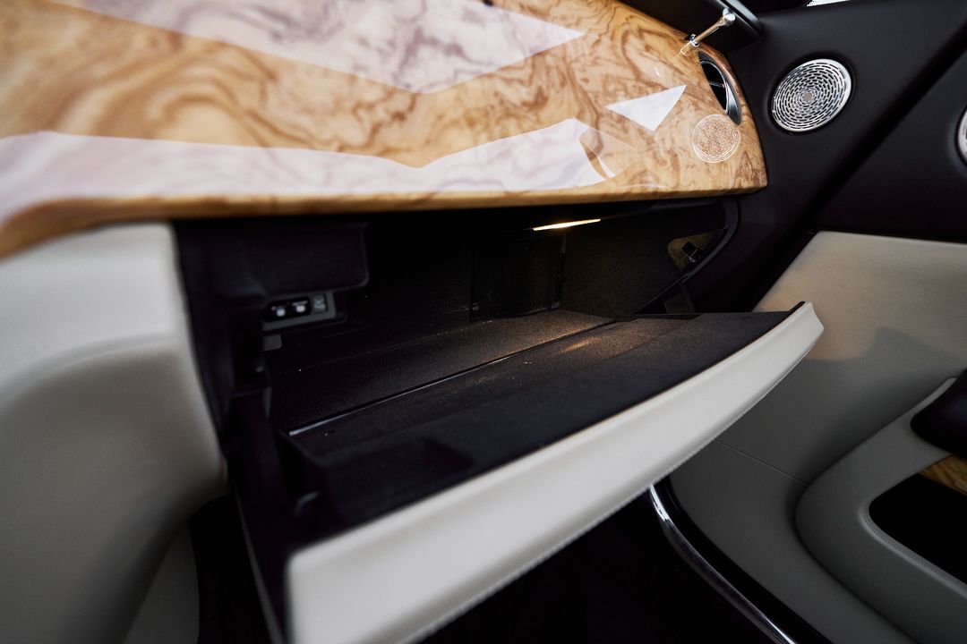 2017 Rolls-Royce Dawn