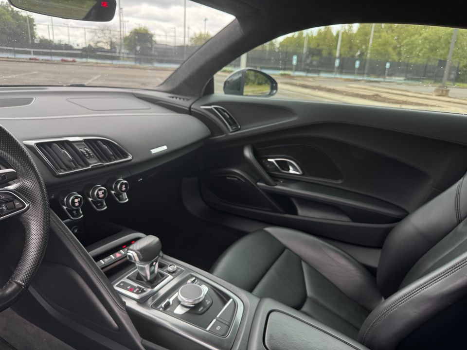 2017 Audi R8