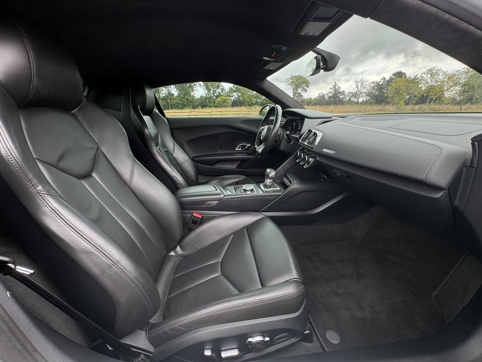 2017 Audi R8