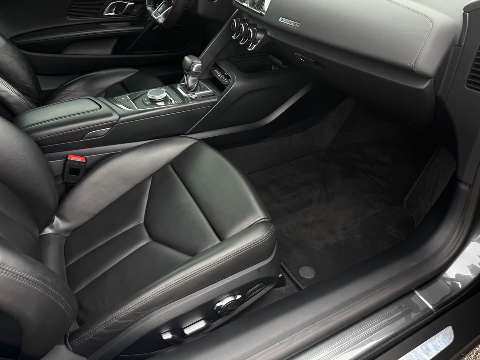 2017 Audi R8