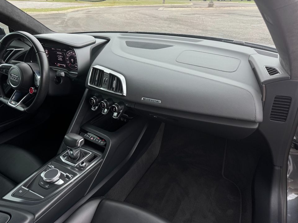 2017 Audi R8