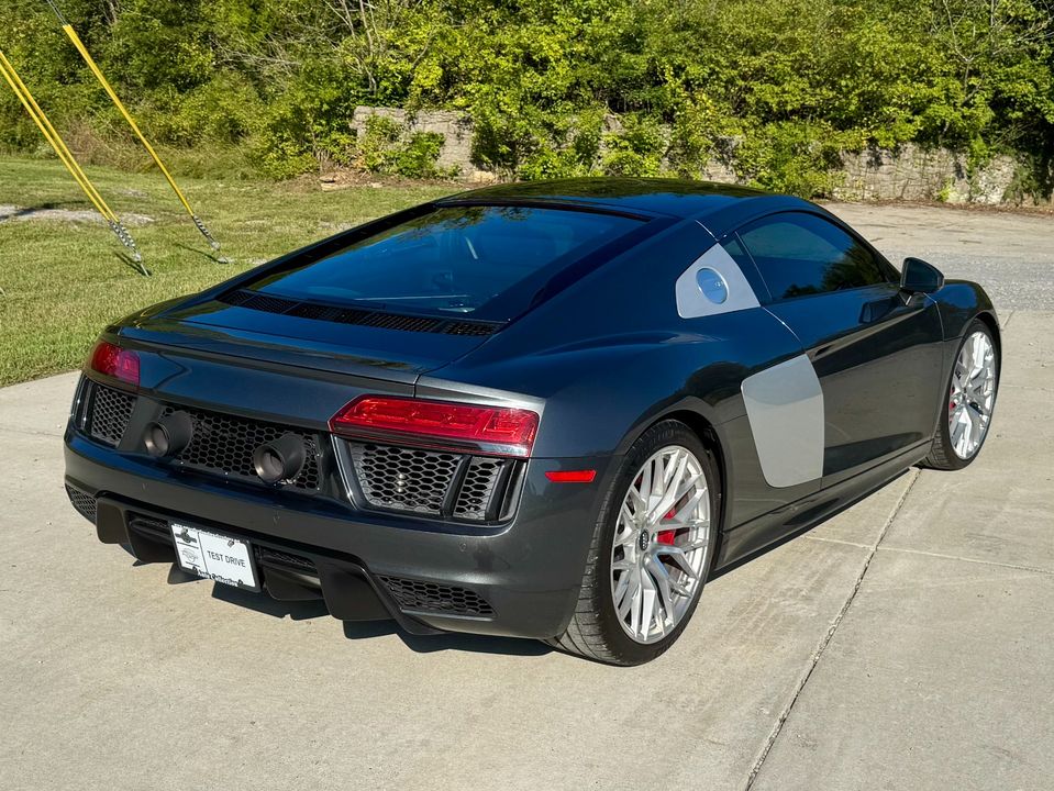 2017 Audi R8