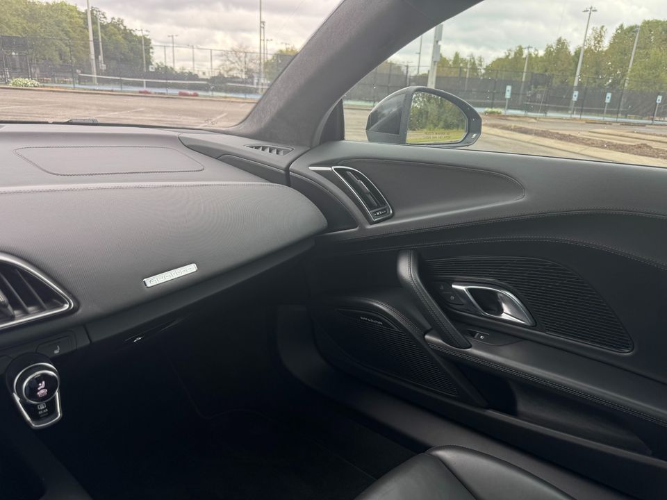 2017 Audi R8