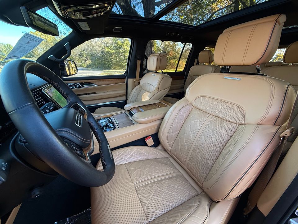 2024 Jeep Grand Wagoneer