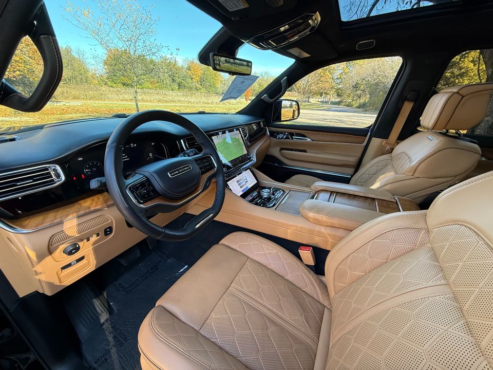 2024 Jeep Grand Wagoneer