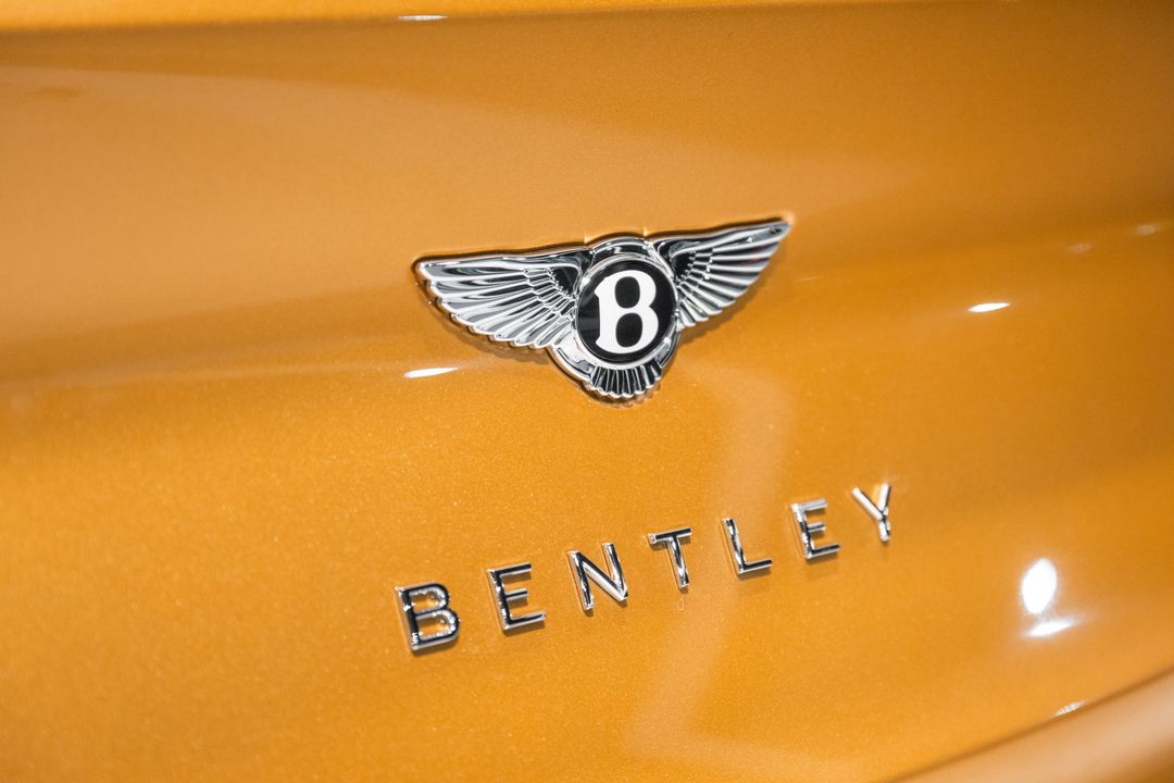 2025 Bentley Bentayga