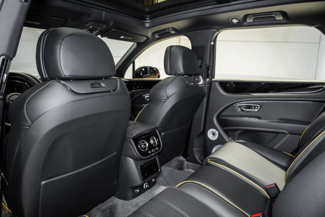 2025 Bentley Bentayga