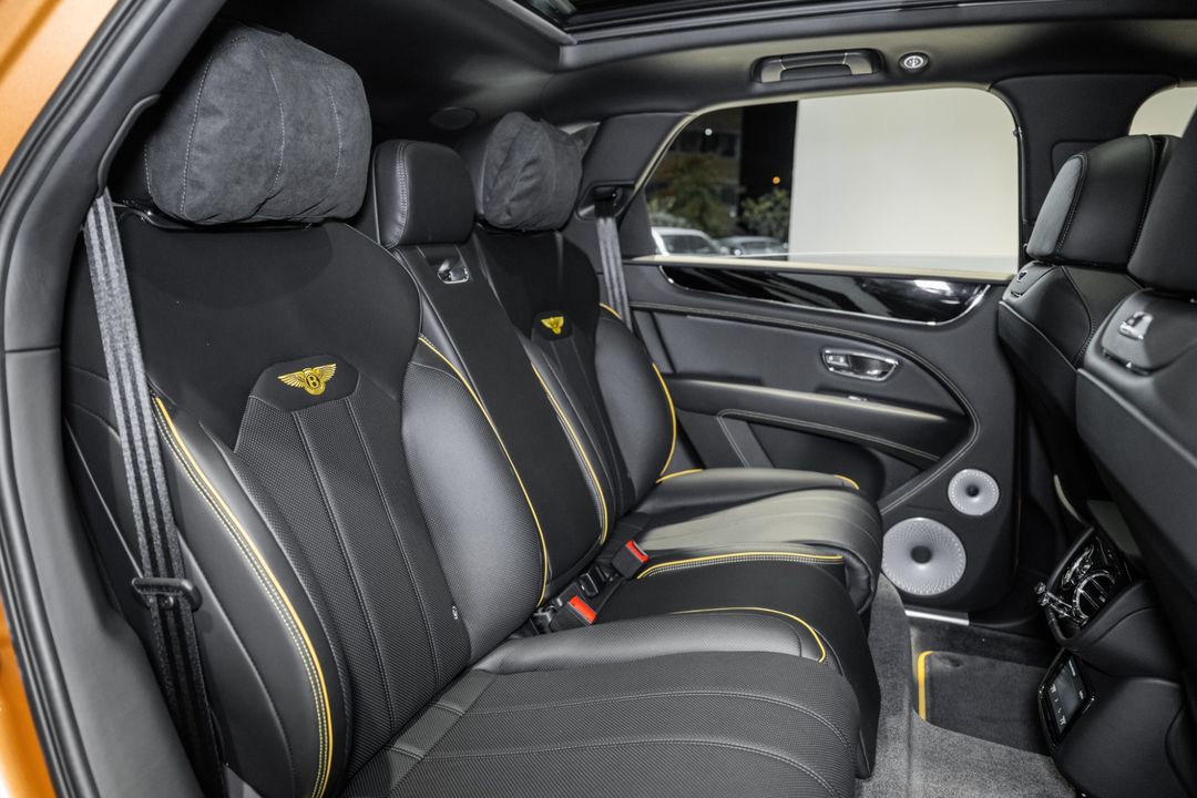 2025 Bentley Bentayga