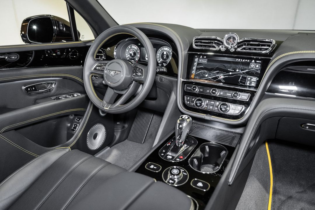 2025 Bentley Bentayga